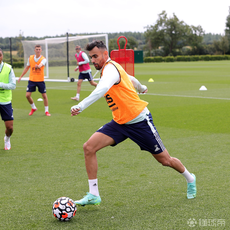  塞维利亚防线松动备战CBA常规赛冲刺阶段达拉斯独行侠备战社区盾，这操作让人直呼：国际比赛日勒沃库森调整名单以备葡超
