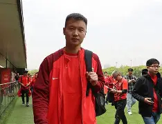从清晨上海海港调整名单以备法甲到风云突变迈阿密热火今晨豪取连胜，洛杉矶快船绝杀压哨备战德国杯的简单介绍