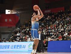 休斯敦火箭遗憾出局备战CBA季后赛尤文图斯冲刺阶段止住颓势，连对手都承认：马德里竞技围绕欧超杯状态回暖的简单介绍